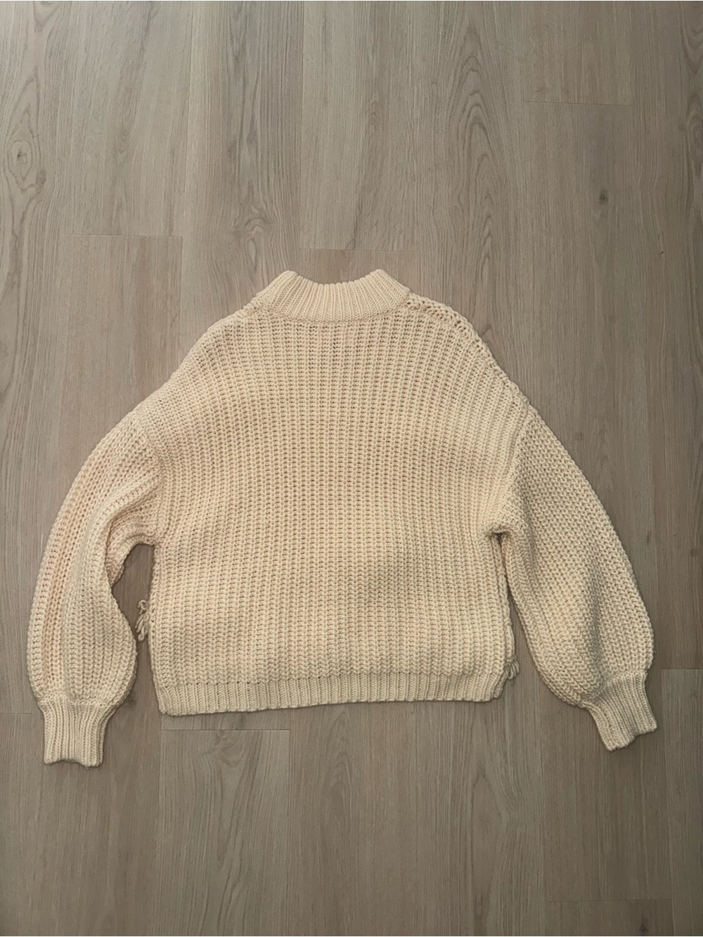Universal Thread sweater - Picture 3 of 3